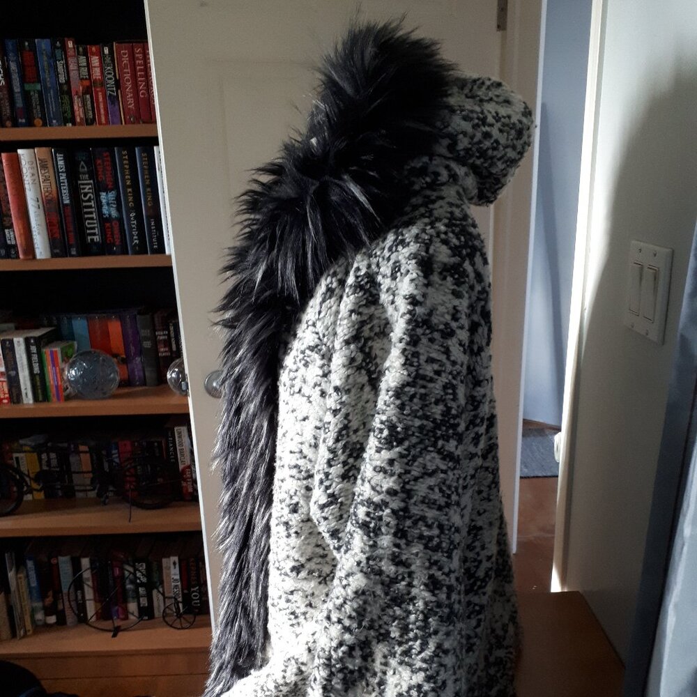 Gorgeous 60% Wool Hooded Car Coat - Sz. L - Made in Italy - Picture 2 of 4